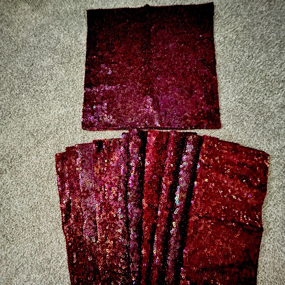 NEW with tags. Set of 12 Pottery Barn Modern Beaded Sequin‎ Red Square Placemats